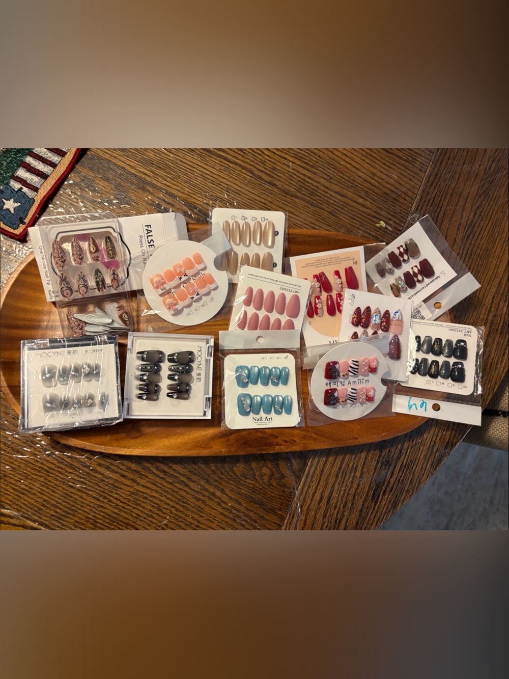 Red Floral & Hand-Painted Press-On Nail Set - Women Accessories